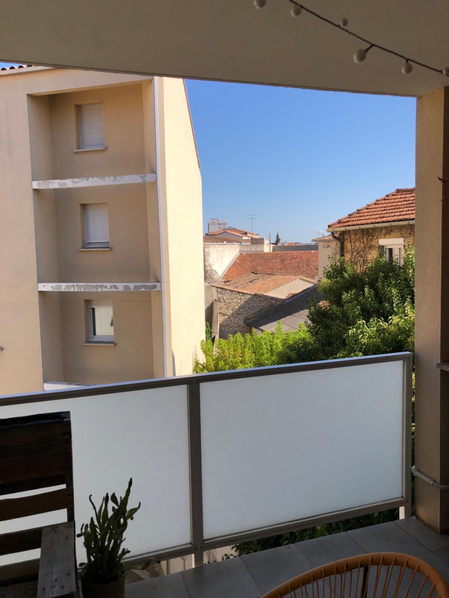 Bel Appartement Nimois Au Calme Avec Balcon Nîmes Exterior foto